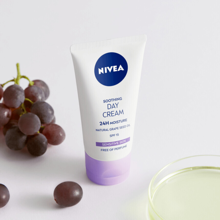 Nivea 24H Hydration, Crème de jour apaisante, SPF 15, 50 ml