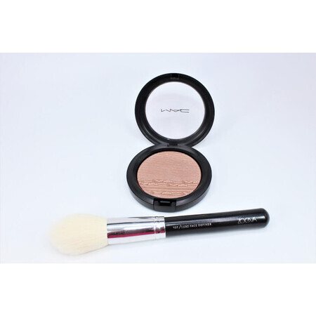 Make-up-Set, MAC, Bronzing-Puder und Auftragspinsel