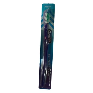 Zahnbürste Oral-B Complete Clean, 1 Stück