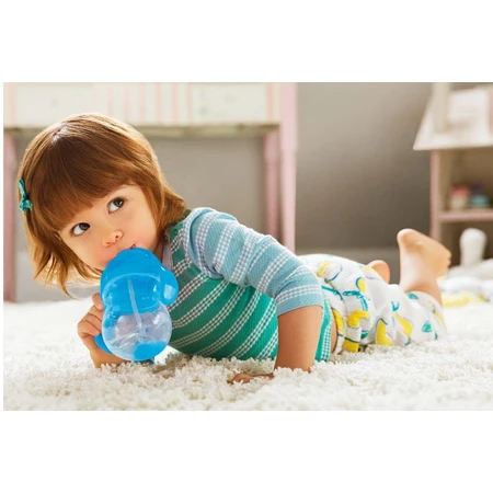 Munchkin Click Lock™ Tip & Sip Becher Blau 207 ml