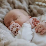 Bibs Bohème Suzetă anatomică Cauciuc natural de la naștere x2