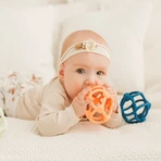 Dumel GiliGums, teether, Ball, mint, from 3 months, 1 piece.