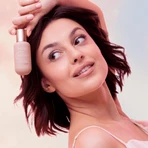 Paese Puff Cloud, satijnen gezichtsfoundation met vervagingseffect, 01 Licht Beige, SPF 20, 37 ml