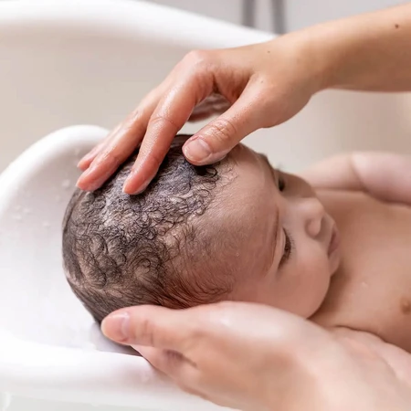 Alphanova Bebe, Bio haarshampoo, 200 ml