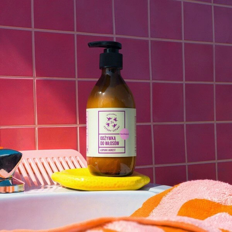 Mydlarnia 4 Szpaki, balsam hidratant pentru păr, brusture și cătină, 300 ml