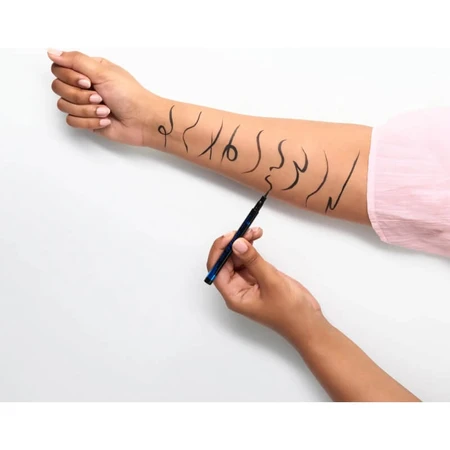 Essence Waterproof Eyeliner-Stift