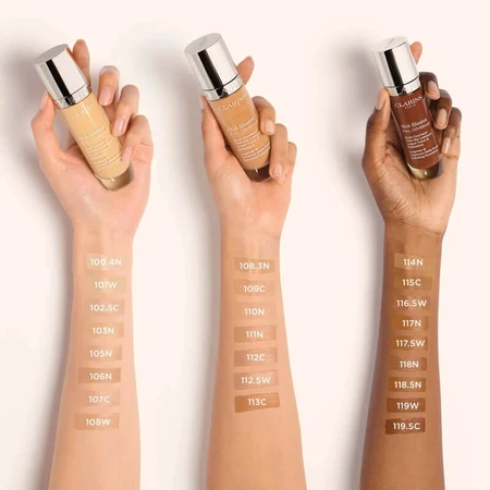 Clarins Skin Illusion Full Coverage - Stralende, matte foundation - Nr. 110n