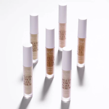 Astra fluid concealer serum – corector sub formă de ser hidratant și iluminator nr. 01 light