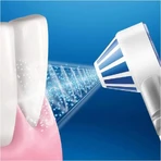 Oral-B Aquacare 4 - Portable Water Flosser