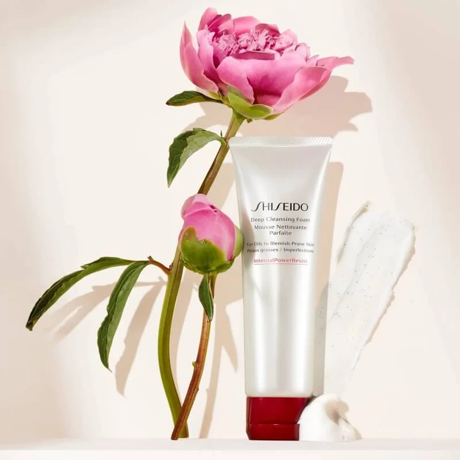 Shiseido Deep Cleanser Foam – Schaumreiniger für fettige und zu Unreinheiten neigende Haut, 125 ml