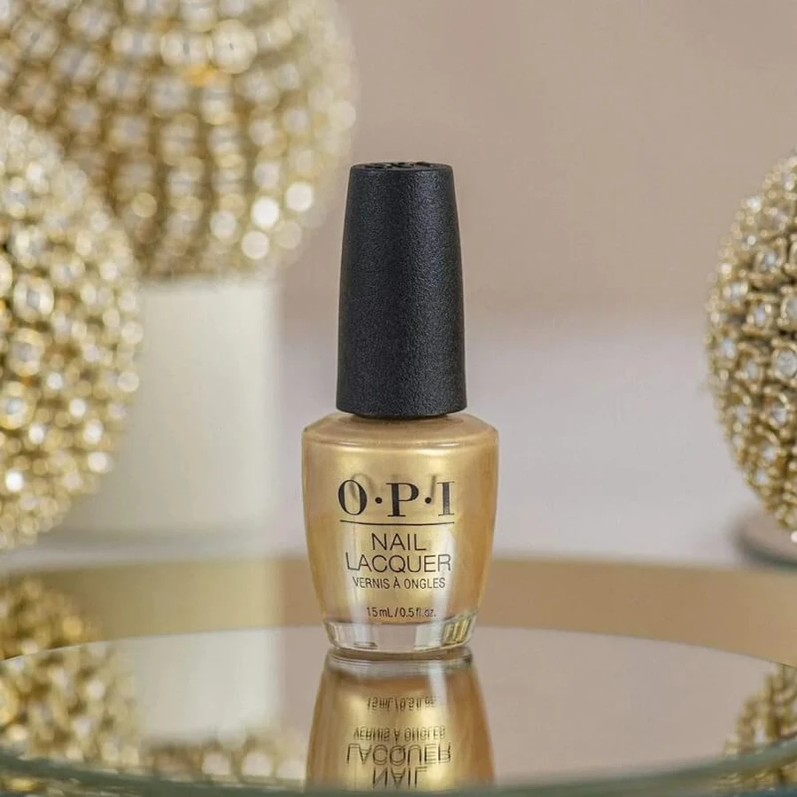 Lakier do paznokci Opi – HR M05 „This Gold Sleighs Me”: ceny i cechy