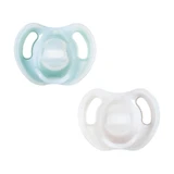 Tommee Tippee Ultra Light: 2 chupetes ortodónticos fabricados en silicona de grado médico, de 0 a 6 meses